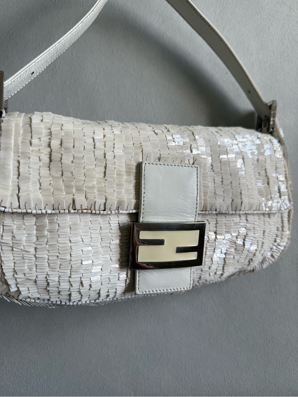 Vintage Fendi White Glitter Baguette Shoulder Bag - Picture 4 of 12